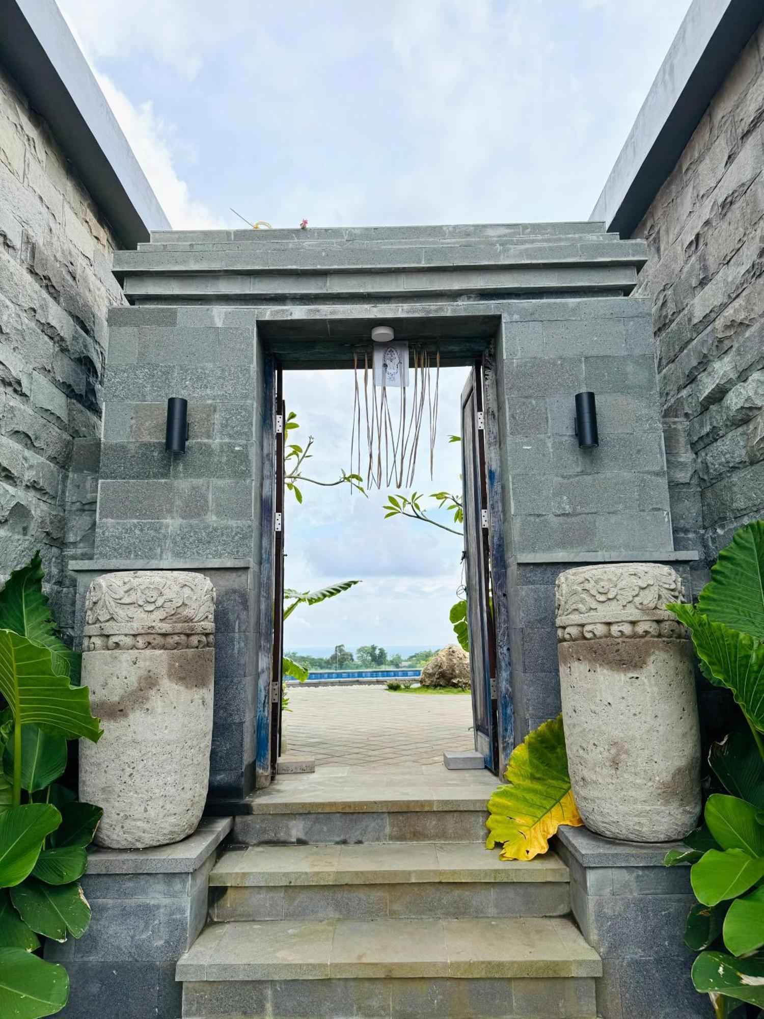 South Hill Pandawa Hotel Ungasan Kültér fotó